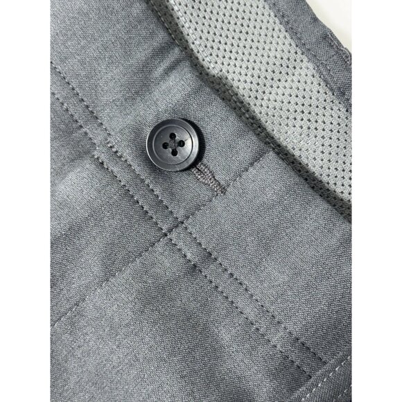 HAGGAR Men COOL RIGHT Utility Short - Size 42, Grey - Picture 6 of 8